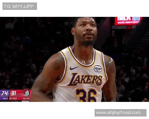 马库斯斯马特在NBA赛场上的传奇之路与影响力分析